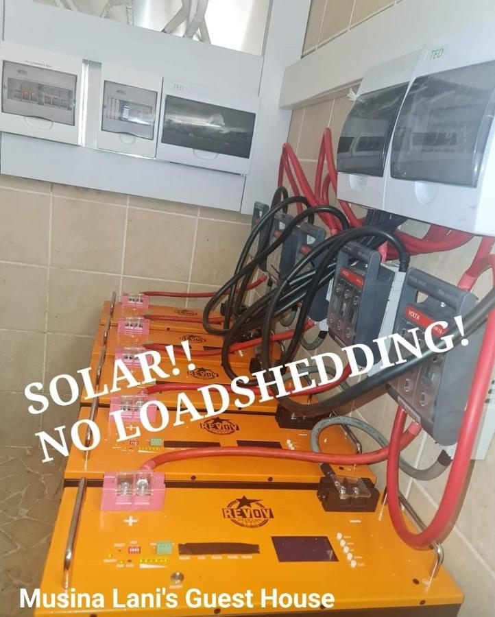 Lani'S Guest House - No Loadshedding Musina Buitenkant foto